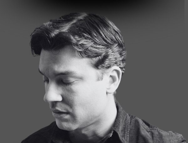 Ο Δημήτρης Μπάκουλης μας προσκαλεί σε ξεχωριστή μουσική βραδιά στο Gazarte