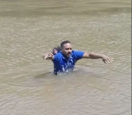 Βραζιλία: Δημοσιογράφος μπήκε σε ποτάμι και πάτησε κατά λάθος πτώμα κοριτσιού ενώ κάλυπτε την εξαφάνισή της