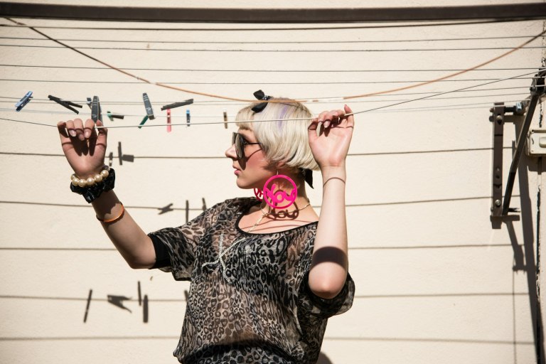 Αυτό που δεν θέλουν οι άνδρες: Μήπως φταίνε τα σκουλαρίκια σου που είσαι ακόμα single;