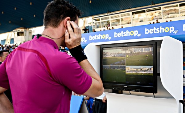 Οι Λανουά, Βαλέρι και Αλόνσο γεμίζουν τους απόρρητους φακέλους των διαιτητών