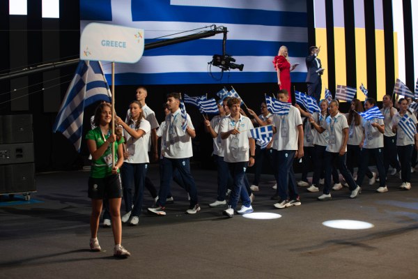 Ξεκίνησε το Ευρωπαϊκό Ολυμπιακό Φεστιβάλ Νέων με τον Πρόεδρο Σπύρο Καπράλο να υποδέχεται τους νέους αθλητές