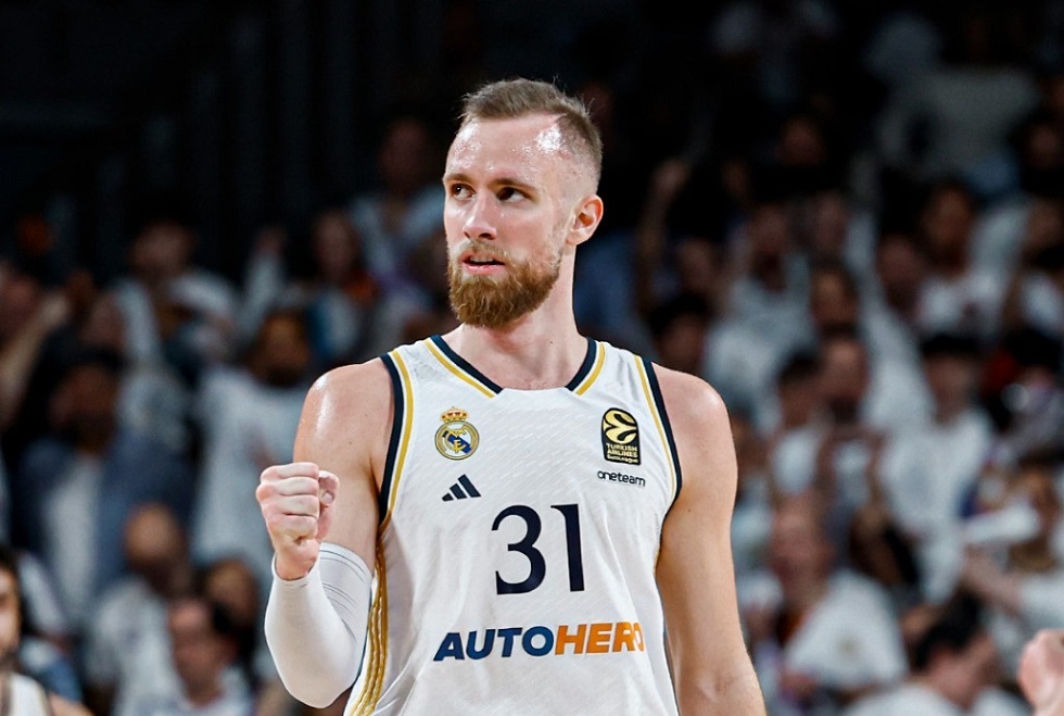 Στην Dubai BC ο Ντζάναν Μούσα