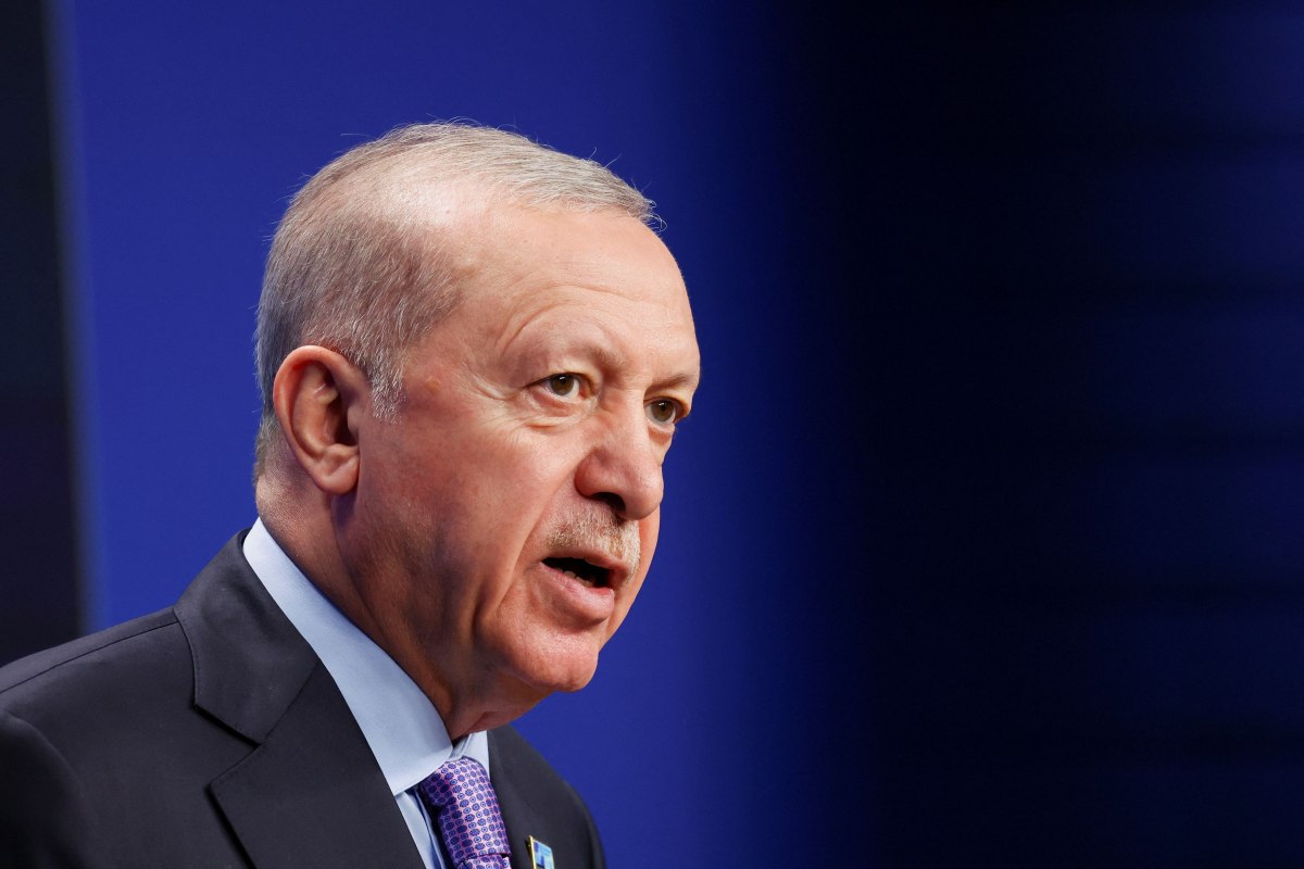 Προκαλεί ο Ερντογάν από την κατεχόμενη Λευκωσία: «Ειρηνευτική επιχείρηση ο Αττίλας»