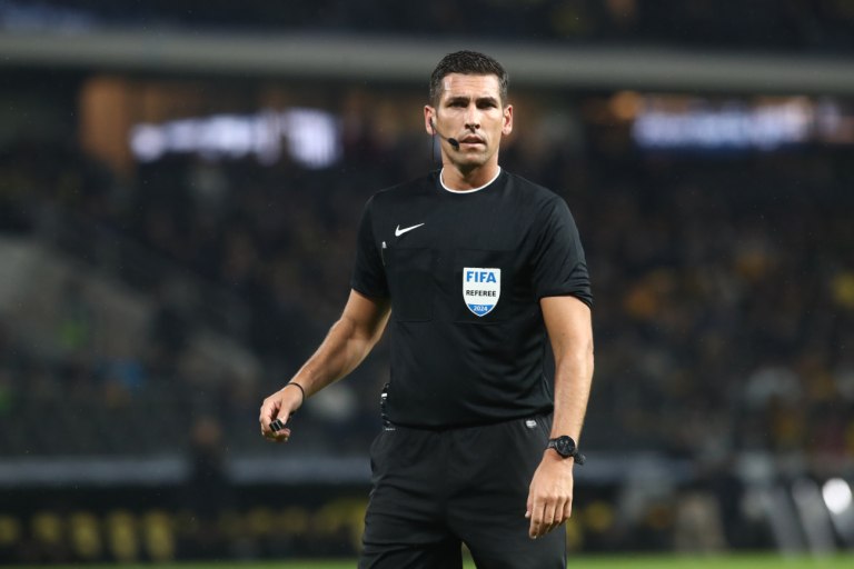 Σφοδρή αντίδραση της Μπενφίκα με αφορμή τον ορισμό του διαιτητή Βερίσιμο στο Σούπερ Καπ