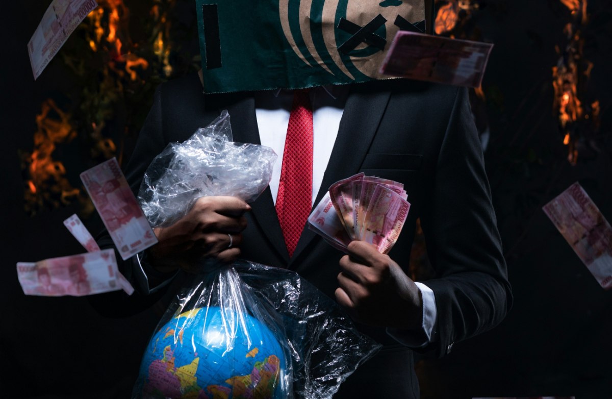 Πόσο διεφθαρμένες θεωρούν τις χώρες τους οι Ευρωπαίοι; Η Ελλάδα πρωταθλήτρια της ΕΕ στα μάτια των πολιτών της