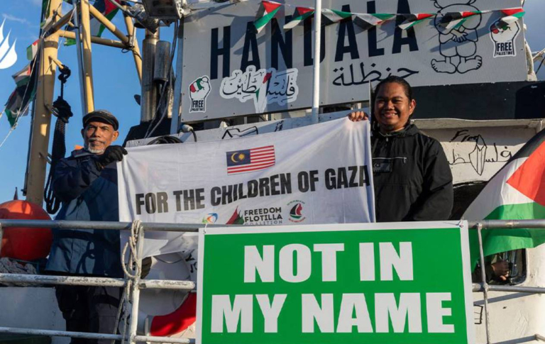 Στολίσκος για τη Γάζα – Ανοίγει ξανά πανιά για να σπάσει τον αποκλεισμό