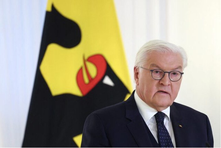 Γερμανία: Στην Ευρώπη μαίνεται πραγματικός πόλεμος, λέει ο Σταϊνμάιερ και ζητά υποχρεωτική στράτευση