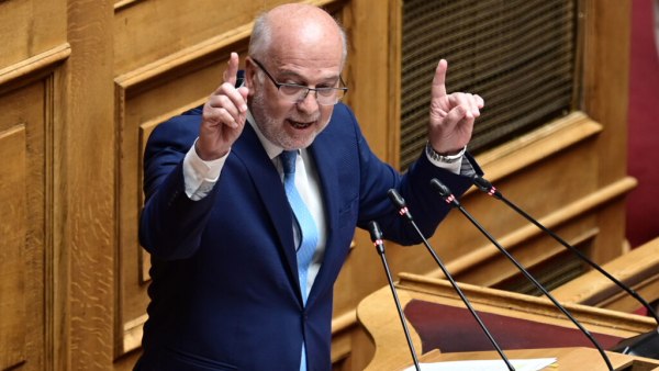 Γιώργος Φλωρίδης: Ο άνθρωπος των ειδικών αποστολών του Μαξίμου