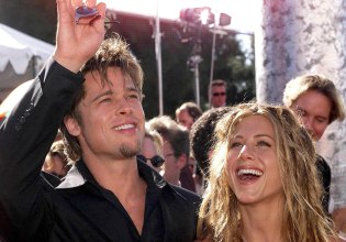 Πιο ηλίθιος κι από σακί με σκατά: Η Γκουίνεθ Πάλτροου για τον Μπραντ Πιτ και τον γάμο του με την Άνιστον