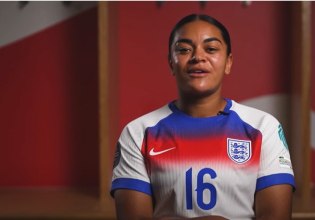 Η ΠΟ Αγγλίας κατάγγειλε στην αστυνομία ρατσιστικές επιθέσεις κατά της Κάρτερ στα social media