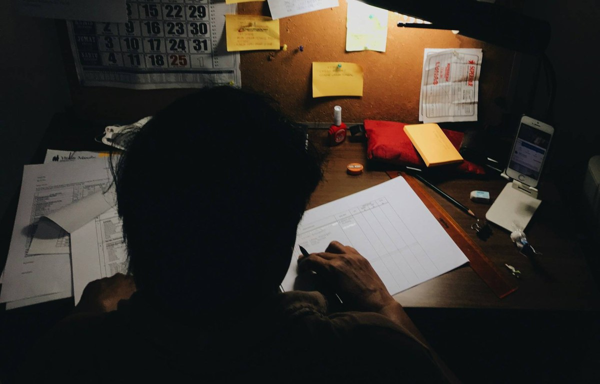 Αγορά εργασίας: Εάν θέλετε καλύτερο μισθό παραμείνετε στη δουλειά που είστε