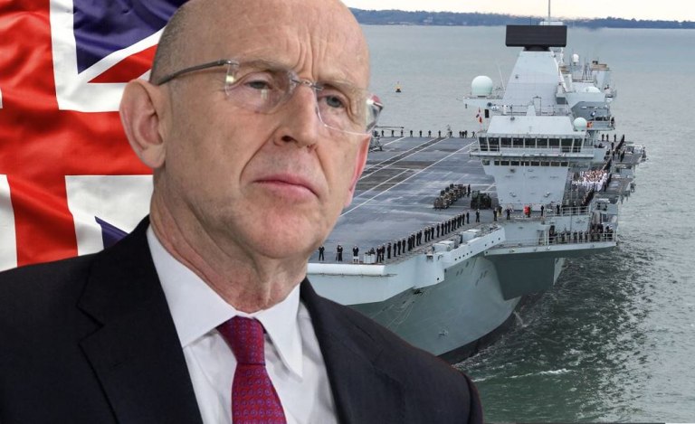 «Ξέφυγε» ο Βρετανός ΥΕΘΑ: «Έτοιμοι να πολεμήσουμε την Κίνα»