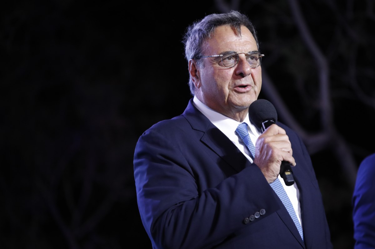 Κούβελος για εθνική ομάδα πόλο γυναικών: «Υπάρχει κι άλλη Ελλάδα εκτός από τον ΟΠΕΚΕΠΕ και τον ‘φραπέ’»