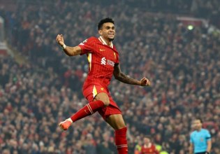 «Συμφώνησαν Μπάγερν Μονάχου και Λίβερπουλ για τον Ντίας»