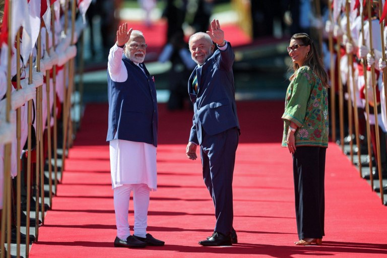 «Φλερτ» Λούλα σε Μόντι, θέλει την Ινδία σημαντικό εταίρο της Βραζιλίας