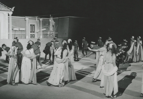 Η ελληνική γλώσσα στο διάβα του χρόνου: Η αχαλίνωτη γλώσσα της κωμωδίας (Μέρος Γ’)