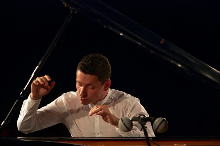 Τιμόθεος Γαβριηλίδης – Πετρίν & Masha Ilyashov μάς δίνουν μια πρώτη γεύση του Samos Young Artists Festival