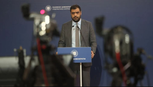 Παραλήρημα σε γραμμή «γερά Γερούν» από Παύλο Μαρινάκη για τα πρακτικά