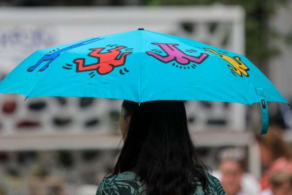 Καιρός: Μικρές ανάσες δροσιάς πριν τα 44άρια – Έρχονται βροχές και μπόρες το Σαββατοκύριακο