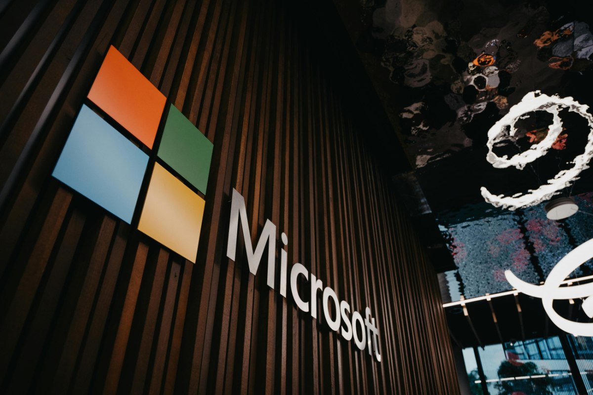 Microsoft: Συναγερμός για κίνδυνο κυβερνοεπίθεσης – Δεκάδες χιλιάδες διακομιστές κινδύνευσαν