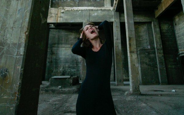 Ψυχραιμία: Γίνεται να μην φρικάρεις αν νιώθεις ότι όλα καταρρέουν;