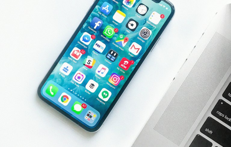 Κάνει πίσω η Ευρώπη για τον φόρο στις ψηφιακές εταιρείες – Νίκη (;) για τον Τραμπ