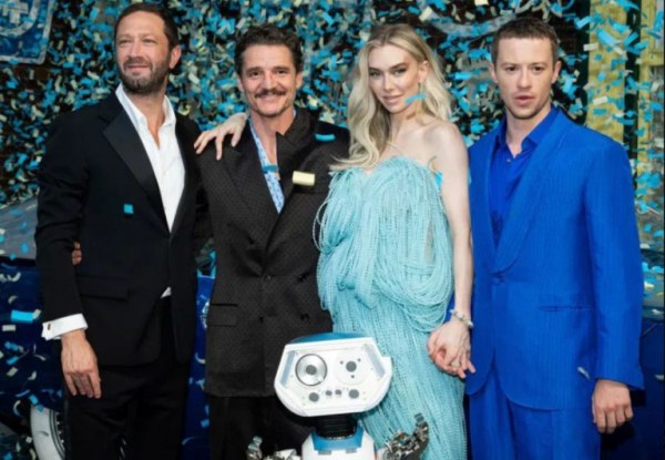 «The Fantastic Four»: Οι πρωταγωνιστές της νέας ταινίας στο μπλε χαλί για την πρεμιέρα στο Λονδίνο