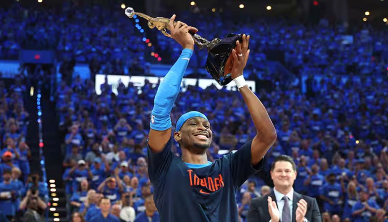 Ο Γκίλτζεους-Αλεξάντερ παίρνει το μεγαλύτερο συμβόλαιο στην ιστορία του ΝΒΑ!