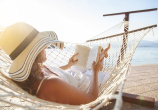 Τα καλύτερα βιβλία για τις διακοπές