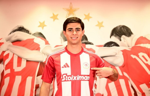 Ο Ολυμπιακός ανακοίνωσε τον Λορέντσο Σιπιόνι (pics)