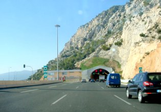 Τροχαίο στη σήραγγα της Κινέτας στην εθνική οδό Αθηνών – Κορίνθου