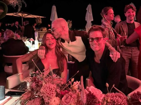 Καλοκαιρινό φλερτ: Η Σοφία Βεργκάρα και ο Τομ Μπρέιντι είναι ελεύθεροι και περνάνε καλά – μαζί