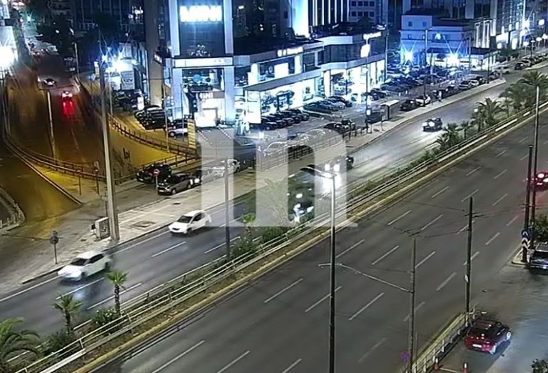 Αποκλειστικό βίντεο in – Η στιγμή της σύγκρουσης στο σοβαρό τροχαίο της λεωφόρου Συγγρού