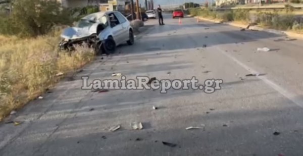 Λαμία: Σφοδρή σύγκρουση ΙΧ με μηχανάκι – Στο νοσοκομείο δύο βαριά τραυματίες