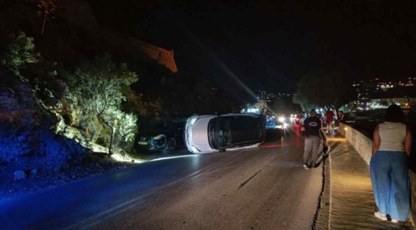 Κρήτη: Ανατροπή αυτοκινήτου στον περιφερειακό Ρεθύμνου – Σώοι οι επιβαίνοντες