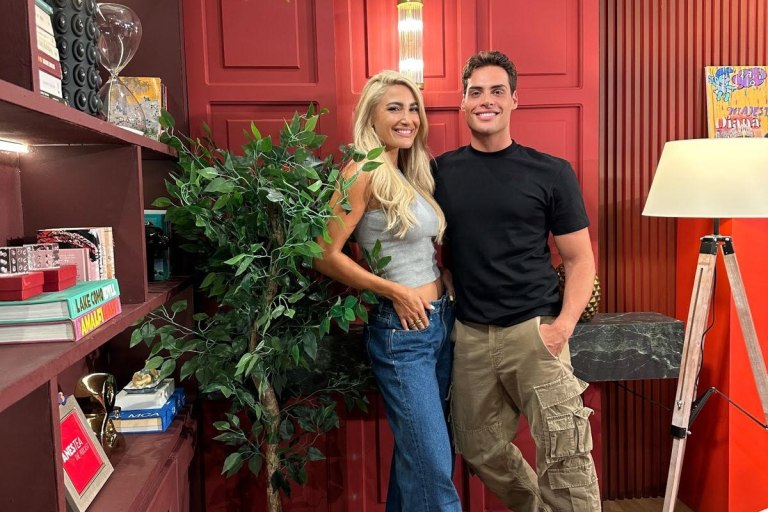 Ο χωρισμός που «άργησε», οι haters, η μητρότητα και το revenge porn: Η Ιωάννα Τούνη απέναντι σε όλους