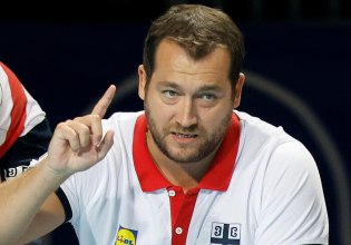 Έξαλλος με τους παίκτες του ο Στεβάνοβιτς