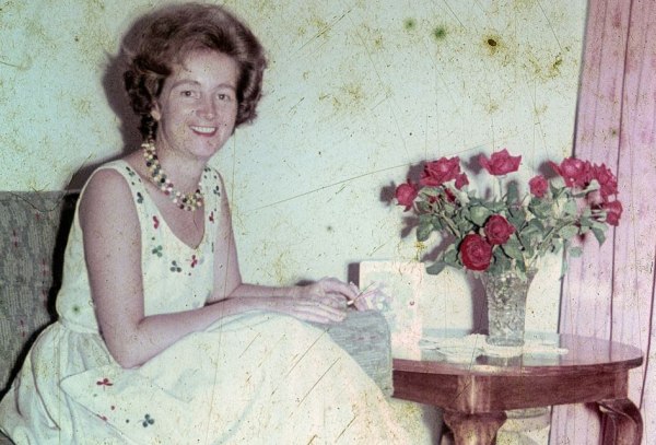 Κι όμως, ένα φλοράλ φόρεμα είναι τελικά μια πολιτική δήλωση