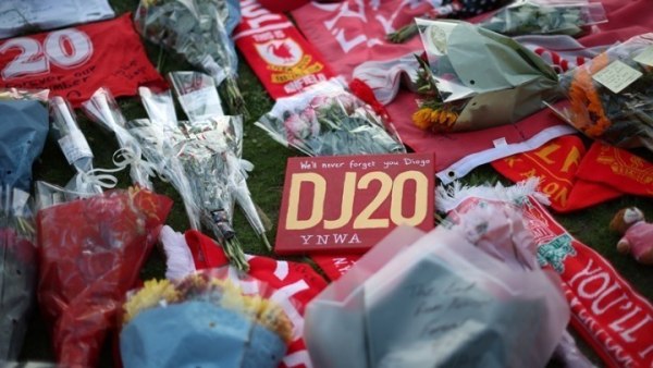 Συγκινητική κίνηση από τη Λίβερπουλ: Oι παίκτες θα αγωνίζονται με το έμβλημα «Forever 20» στην μνήμη του Ζότα