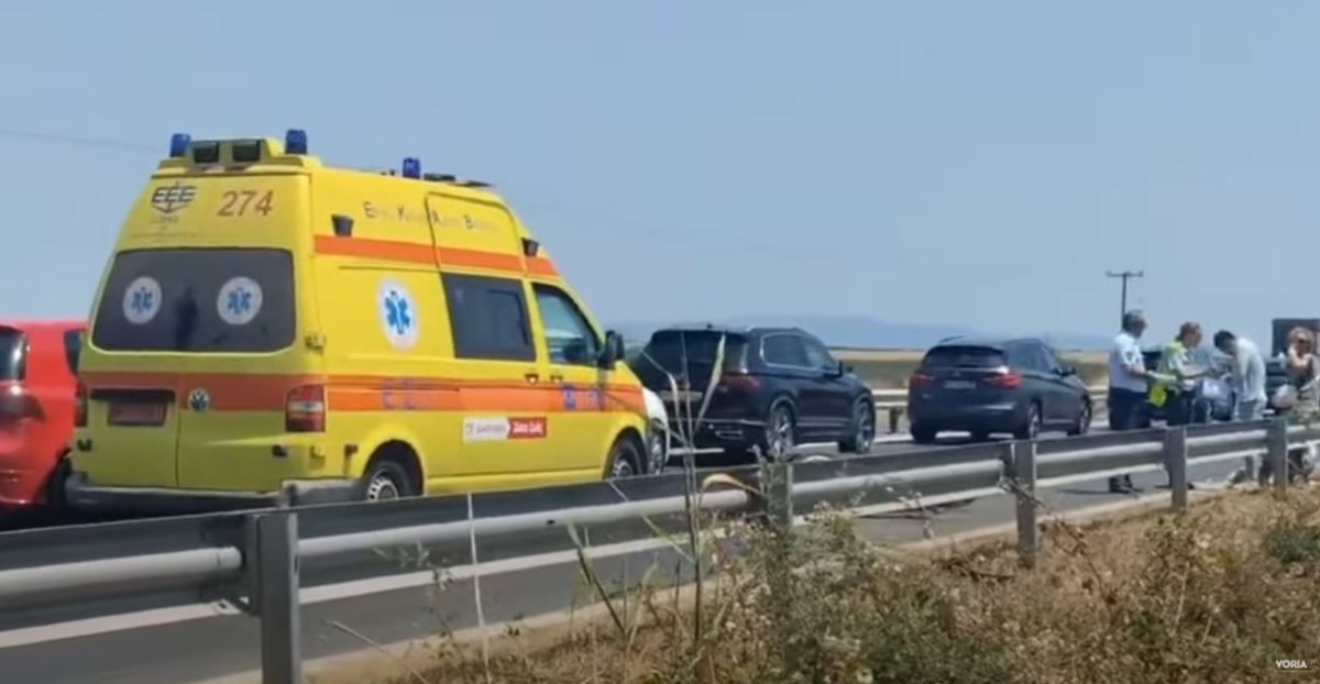 Τροχαίο ατύχημα στην Εθνική Οδό Θεσσαλονίκης-Νέων Μουδανιών – Μποτιλιάρισμα 3 χιλιομέτρων