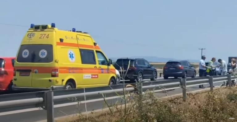 Τροχαίο ατύχημα στην Εθνική Οδό Θεσσαλονίκης-Νέων Μουδανιών – Μποτιλιάρισμα 3 χιλιομέτρων