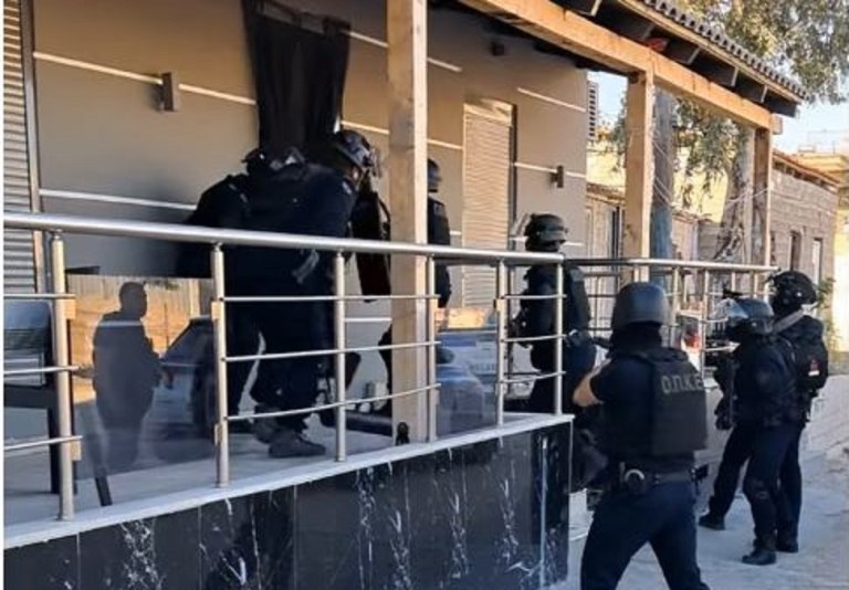 Αστυνομική επιχείρηση στο Ζεφύρι – Δέκα συλλήψεις