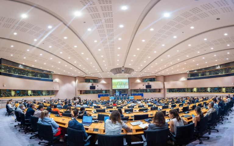 Η ΚΕΔΕ στο Ευρωπαϊκό Κοινοβούλιο: Παρέμβαση για τη νησιωτικότητα