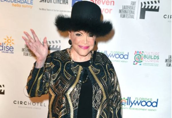 Connie Francis: Πέθανε η τραγουδίστρια της ποπ και κάντρι σε ηλικία 87 χρόνων