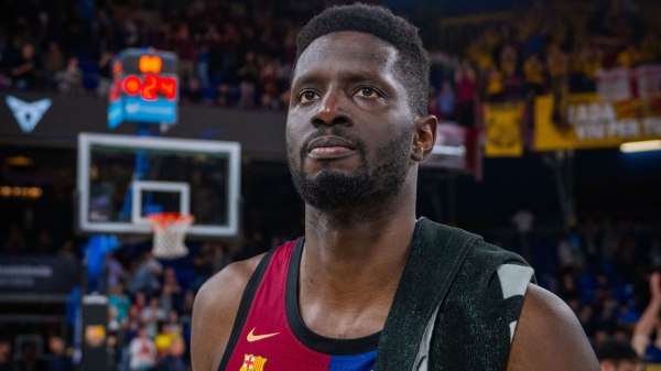 Στη Μπαρτσελόνα για έναν ακόμη χρόνο ο Φαλ (pic)