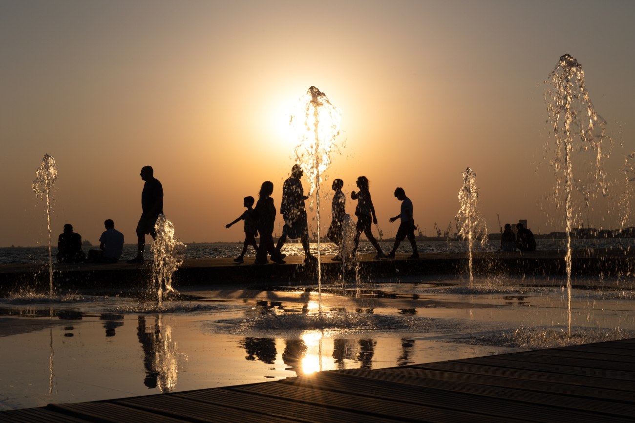 Σε κλοιό κλιματικής κρίσης η Ευρώπη – Καύσωνες, πλημμύρες και φωτιές πλήττουν αδυσώπητα τη Γηραιά Ήπειρο