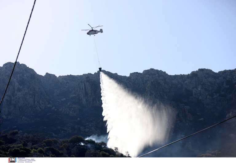 Φωτιά στον Αγιο Νικόλαο Κρήτης – Ηχησε και το 112