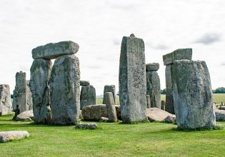 Πώς μεταφέρθηκαν οι τεράστιοι λίθοι; – Δόντι αγελάδας λύνει το μυστήριο πίσω από το Στόουνχεντζ