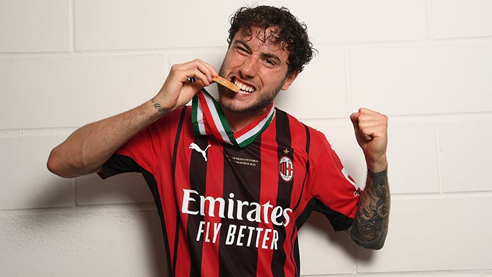 Ο Καλάμπρια έρχεται Σάββατο στην Αθήνα