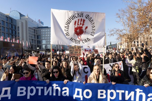 Σερβία: Σύλληψη πρώην κυβερνητικών στελεχών για την τραγωδία στο Νόβι Σαντ – 11 άτομα στο στόχαστρο των αρχών